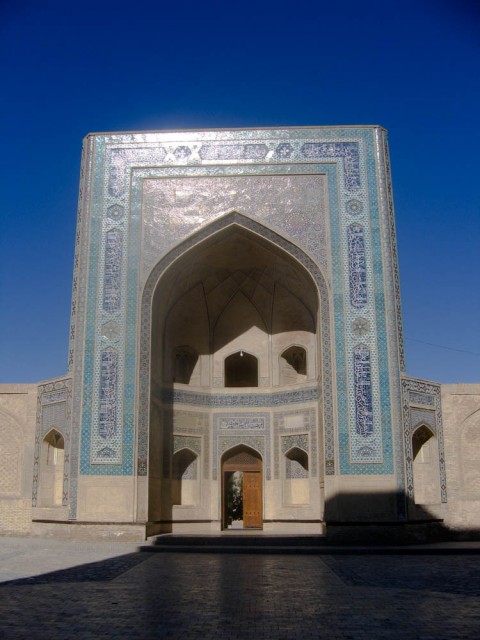 i100728 042338